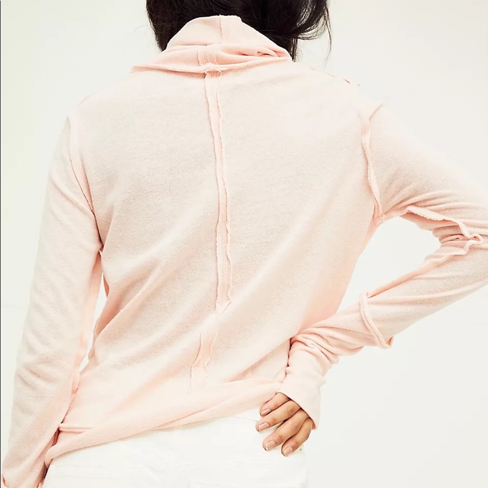 ✨SALE✨ Free people turtle neck top